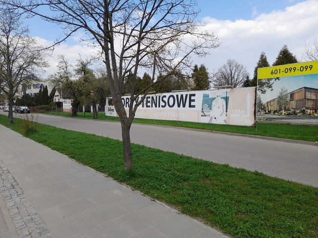 Korty Tenisowe przy ul Pułąwskiej 